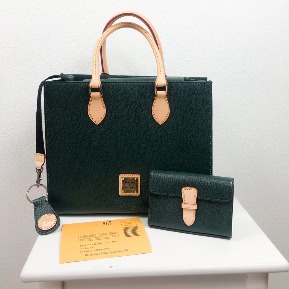 Dooney & Bourke Matching set / purse and pouch bag - Picture 2 of 7